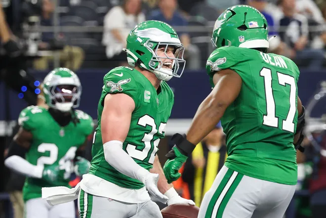 Nov 23, 2025; Arlington, Texas, USA; Philadelphia Eagles safety Reed Blankenship (32) celebrates after an interception in the second quarter at AT&T Stadium. Mandatory Credit: Kevin Jairaj-Imagn Images