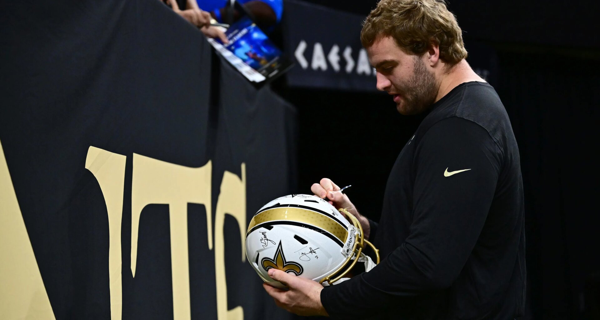 Ex-Saints OL Trevor Penning re-signs with Chargers