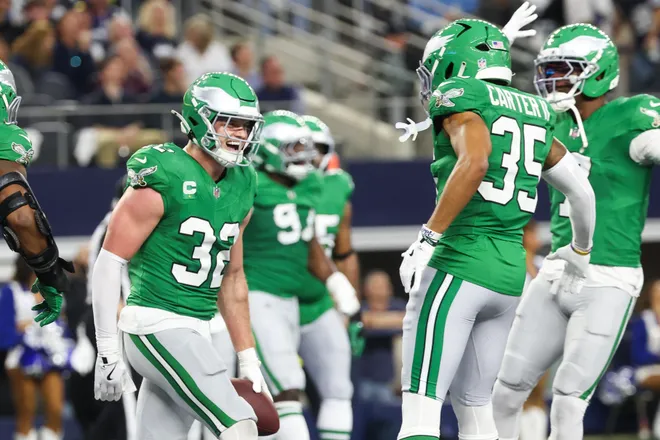 Nov 23, 2025; Arlington, Texas, USA; Philadelphia Eagles safety Reed Blankenship (32) celebrates after an interception in the second quarter at AT&T Stadium. Mandatory Credit: Kevin Jairaj-Imagn Images
