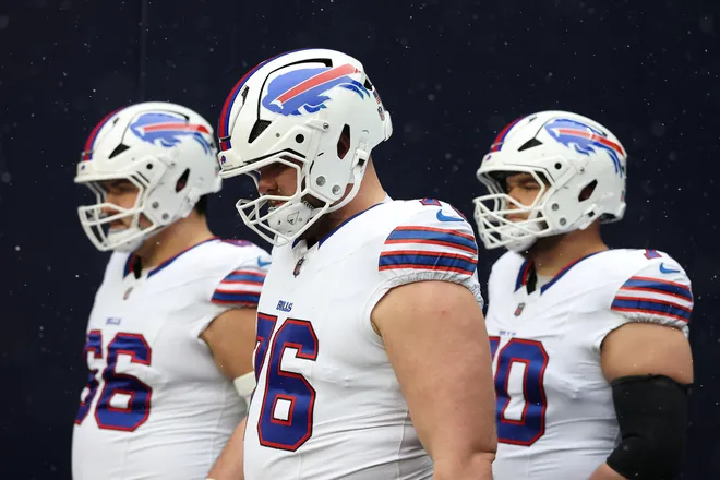 FOXBOROUGH, MASSACHUSETTS - DECEMBER 14: David Edwards #76 of the Buffalo Bills takes the field prior to a game against the New England Patriots at Gillette Stadium on December 14, 2025 in Foxborough, Massachusetts. (Photo by Sarah Stier/Getty Images)