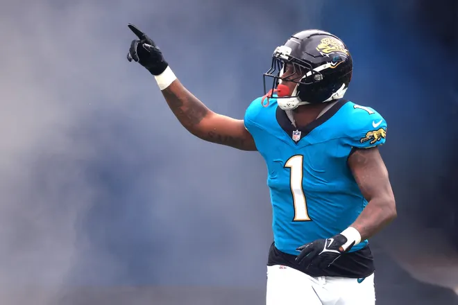 JACKSONVILLE, FLORIDA - JANUARY 04: Travis Etienne Jr. #1 of the Jacksonville Jaguars takes the field prior to a game against the Tennessee Titans at EverBank Stadium on January 04, 2026 in Jacksonville, Florida. (Photo by Mike Carlson/Getty Images)