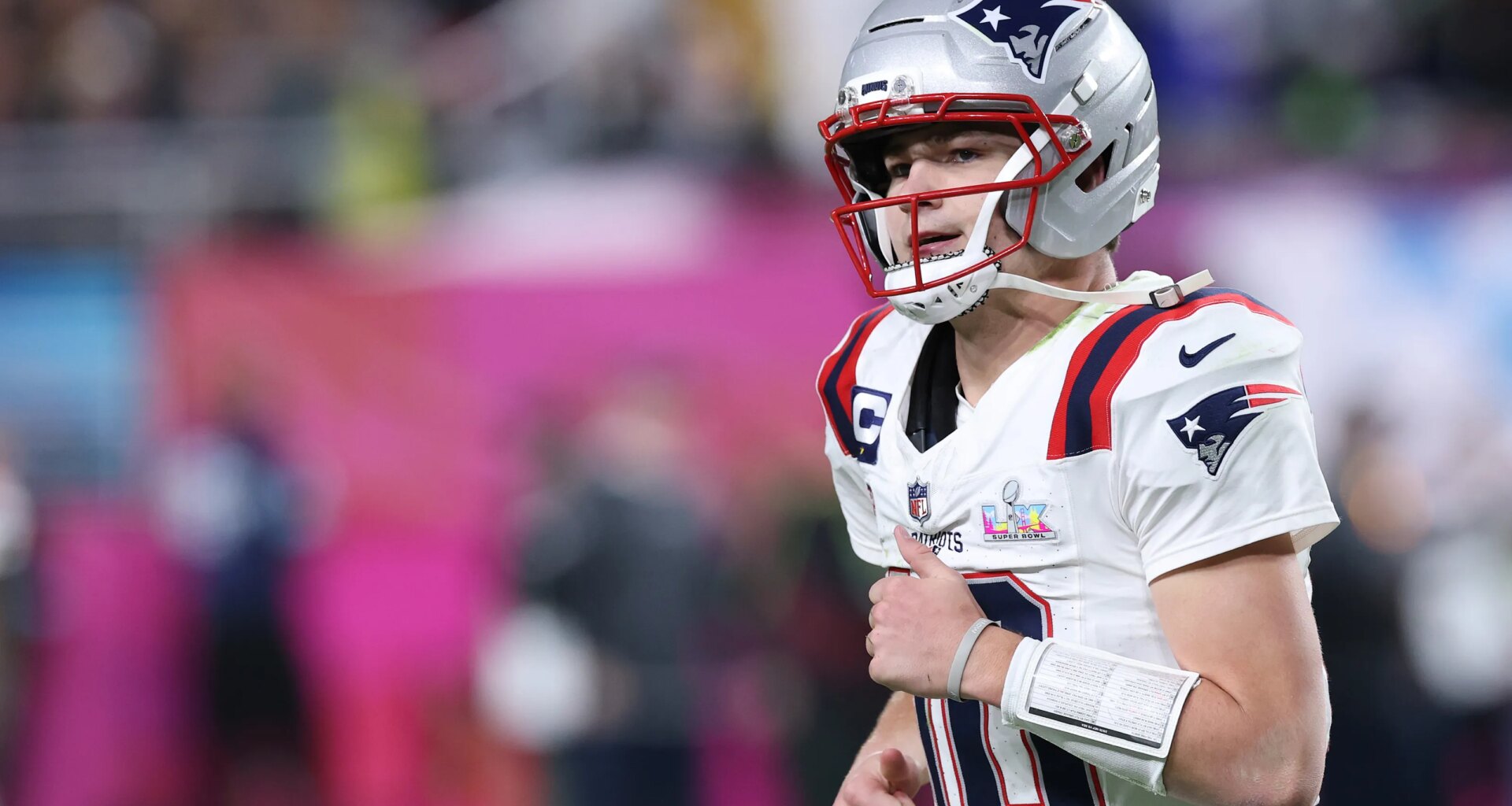 Viral video emerges of Patriots QB Drake Maye's new look