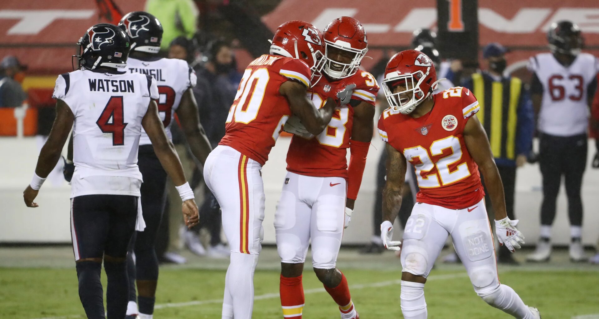 Rams' Jaylen Watson recruiting L'Jarius Sneed to LA