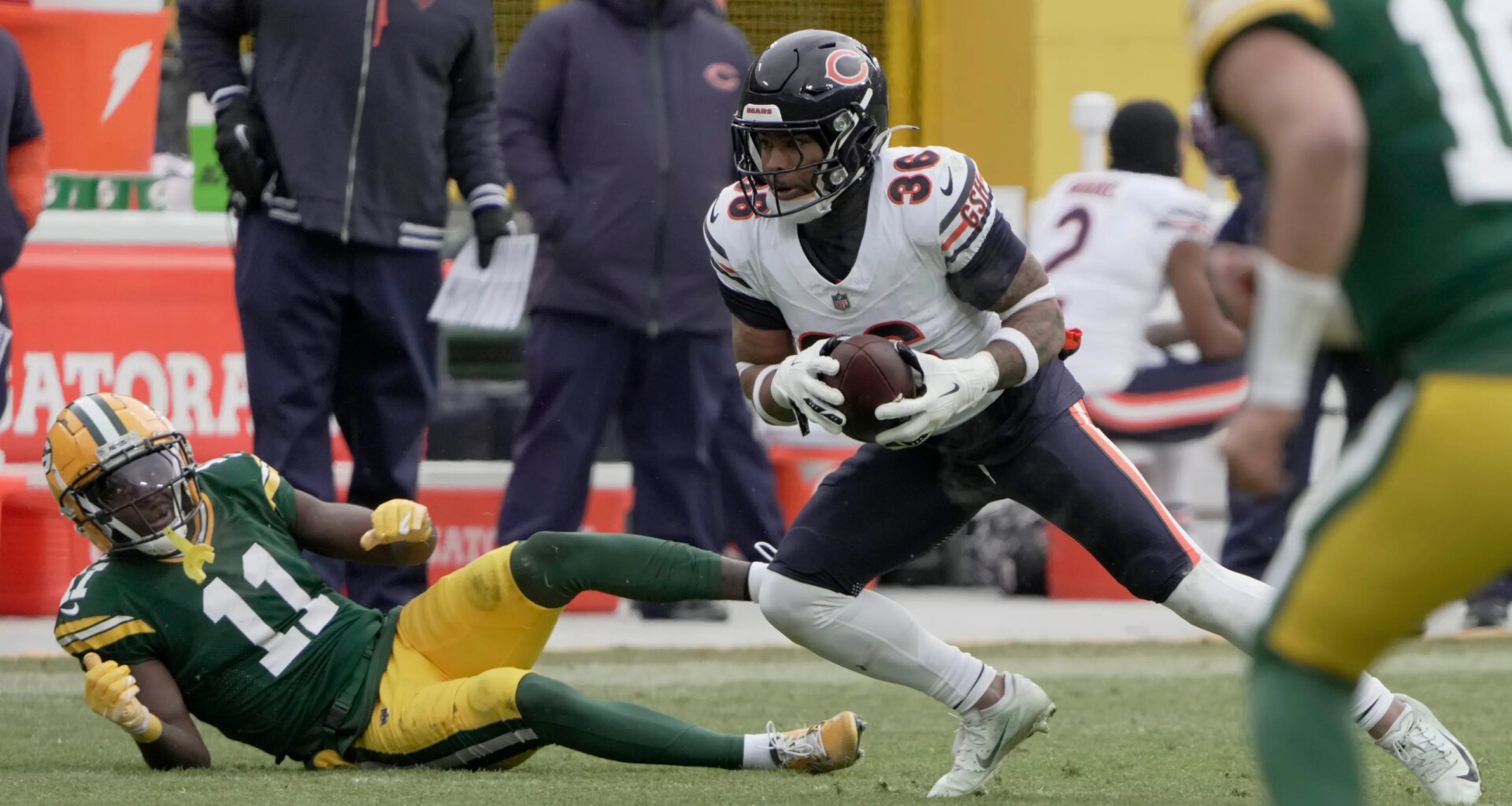 3 things to know about new Colts' S Jonathan Owens