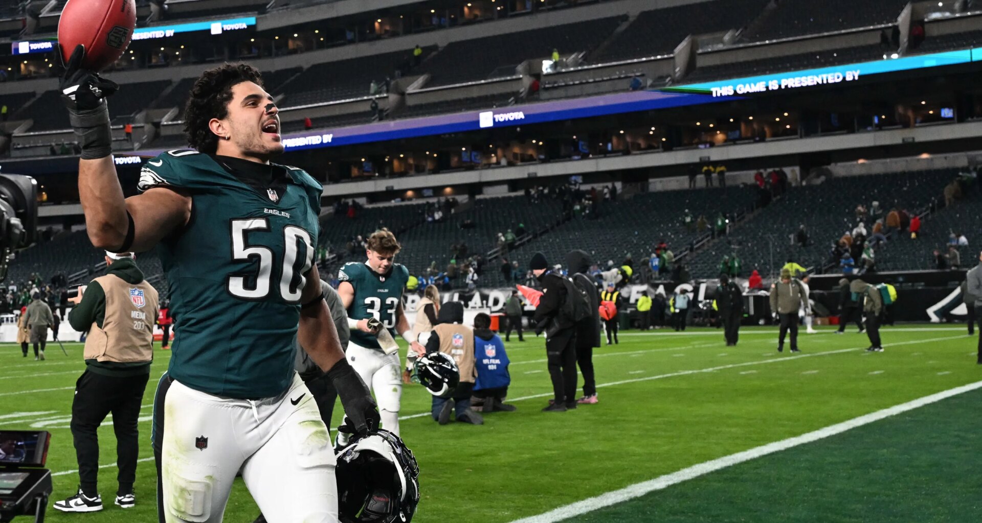 Panthers announce uniform number for Jaelan Phillips