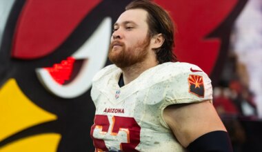 Texans add offensive line depth, sign Evan Brrown to one-year deal