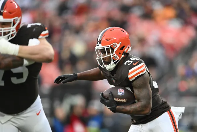 CLEVELAND, OHIO - DECEMBER 29: Jerome Ford #34 of the Cleveland Browns carries the ball against the Miami Dolphins in the first quarter at Huntington Bank Field on December 29, 2024 in Cleveland, Ohio. (Photo by Nick Cammett/Getty Images)