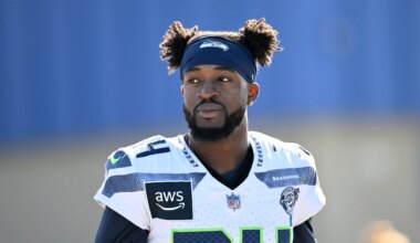 Seahawks re-sign Shemar Jean-Charles