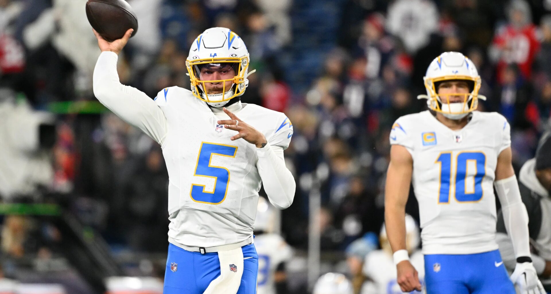 QB Trey Lance will rejoin Chargers on a one-year deal