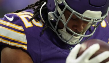 Saints sign former Vikings RB Ty Chandler