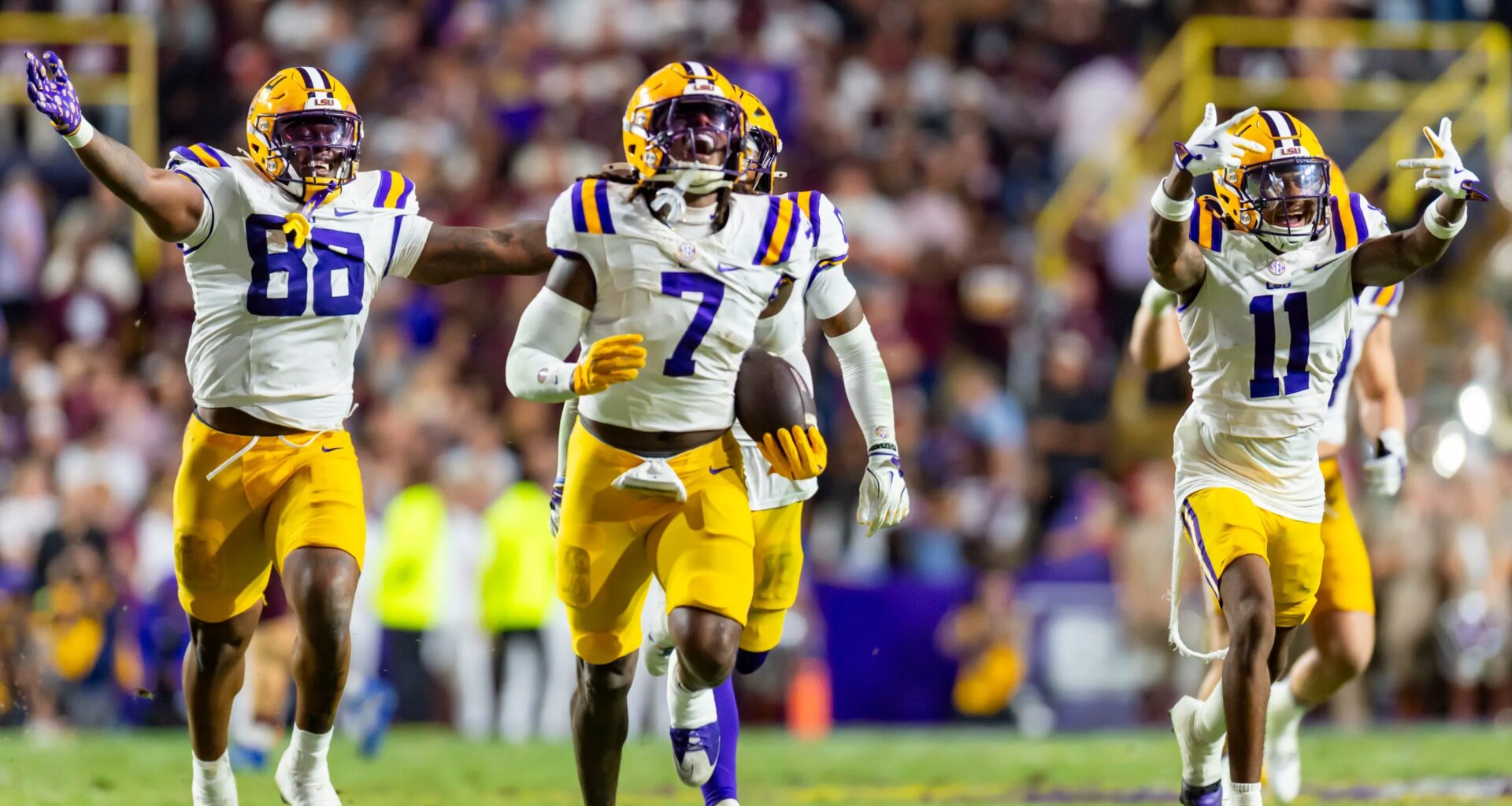 Top Cowboys options at newly gained No. 92 pick can change whole draft