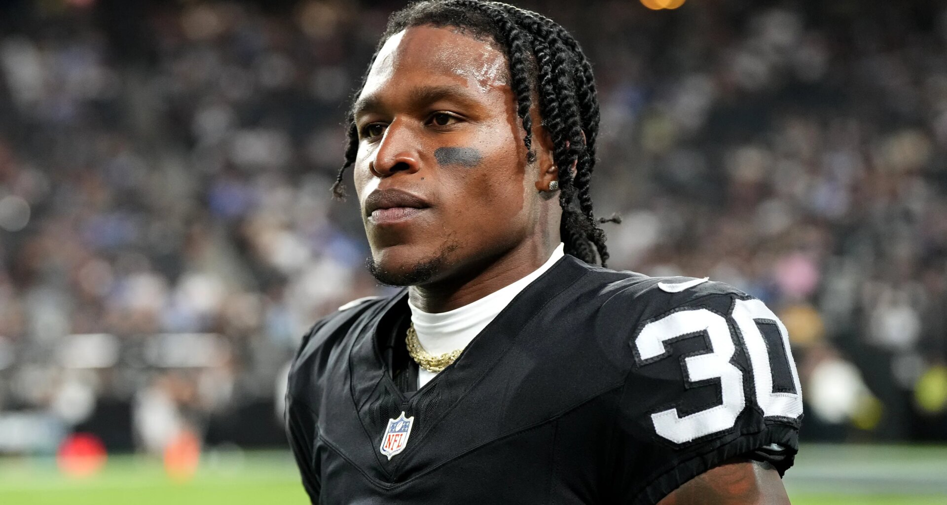 Atlanta Falcons to sign Darnay Holmes in NFL free agency