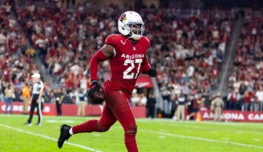 Colts sign LB Akeem Davis-Gaither