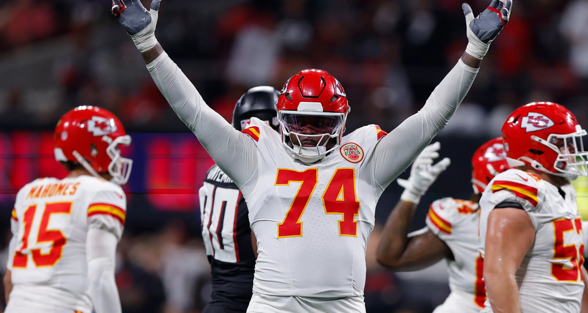 2 veteran free agent tackle options still available for Arizona Cardinals