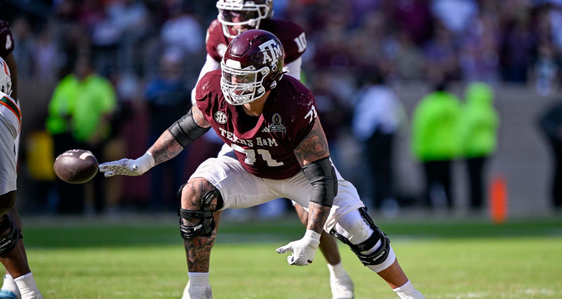 Texans land Texas A&M's Chase Bisontis in Daniel Jeremiah's mock draft