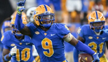 Broncos pick LB Kyle Louis