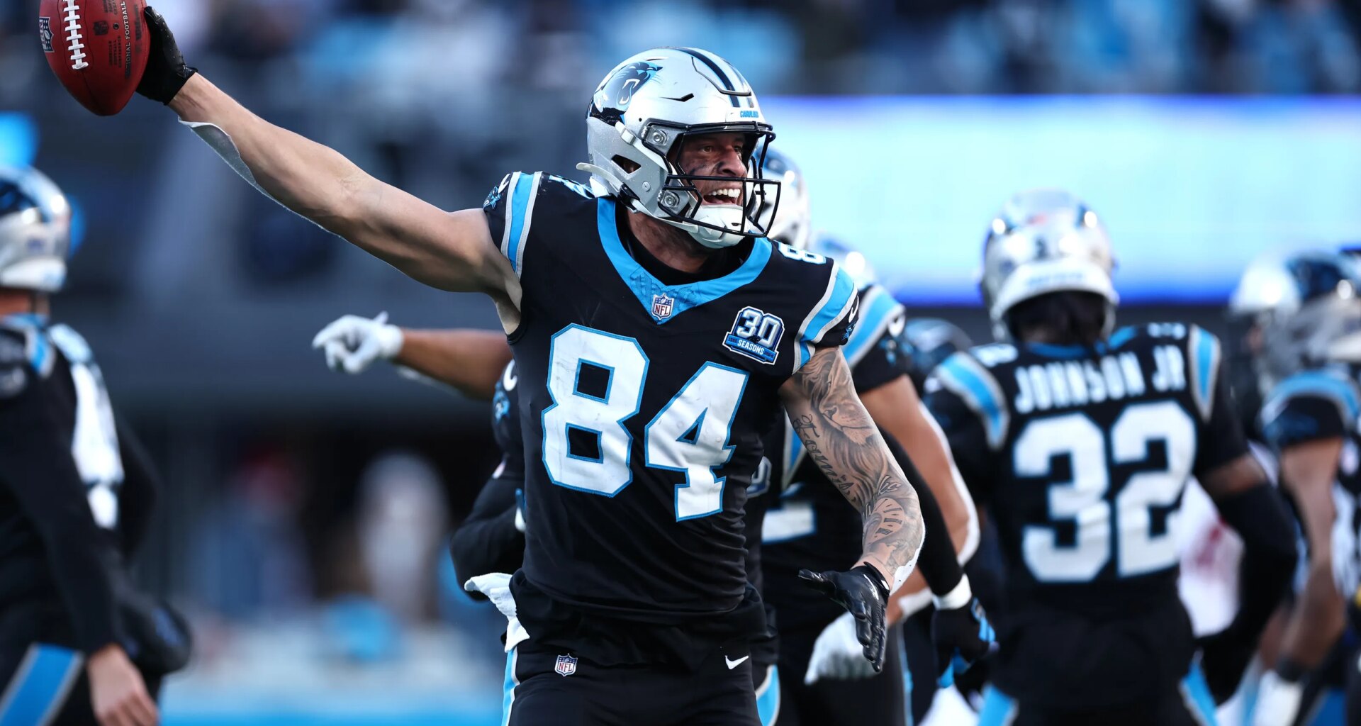 Panthers reportedly bringing back TE from division rival