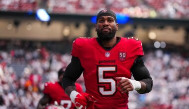 Former Eagles' DE Haason Reddick is still unsigned