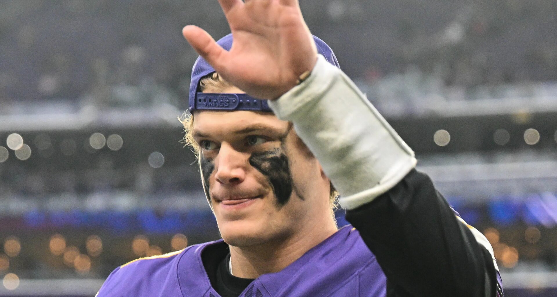 Are the Vikings shopping around J.J. McCarthy?