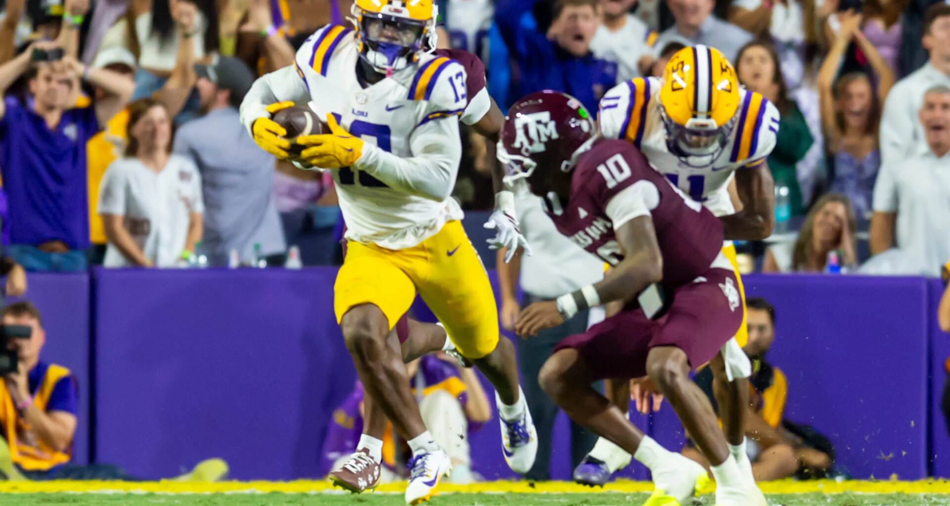 Dolphins hosting 340-tackle DB prospect for visit