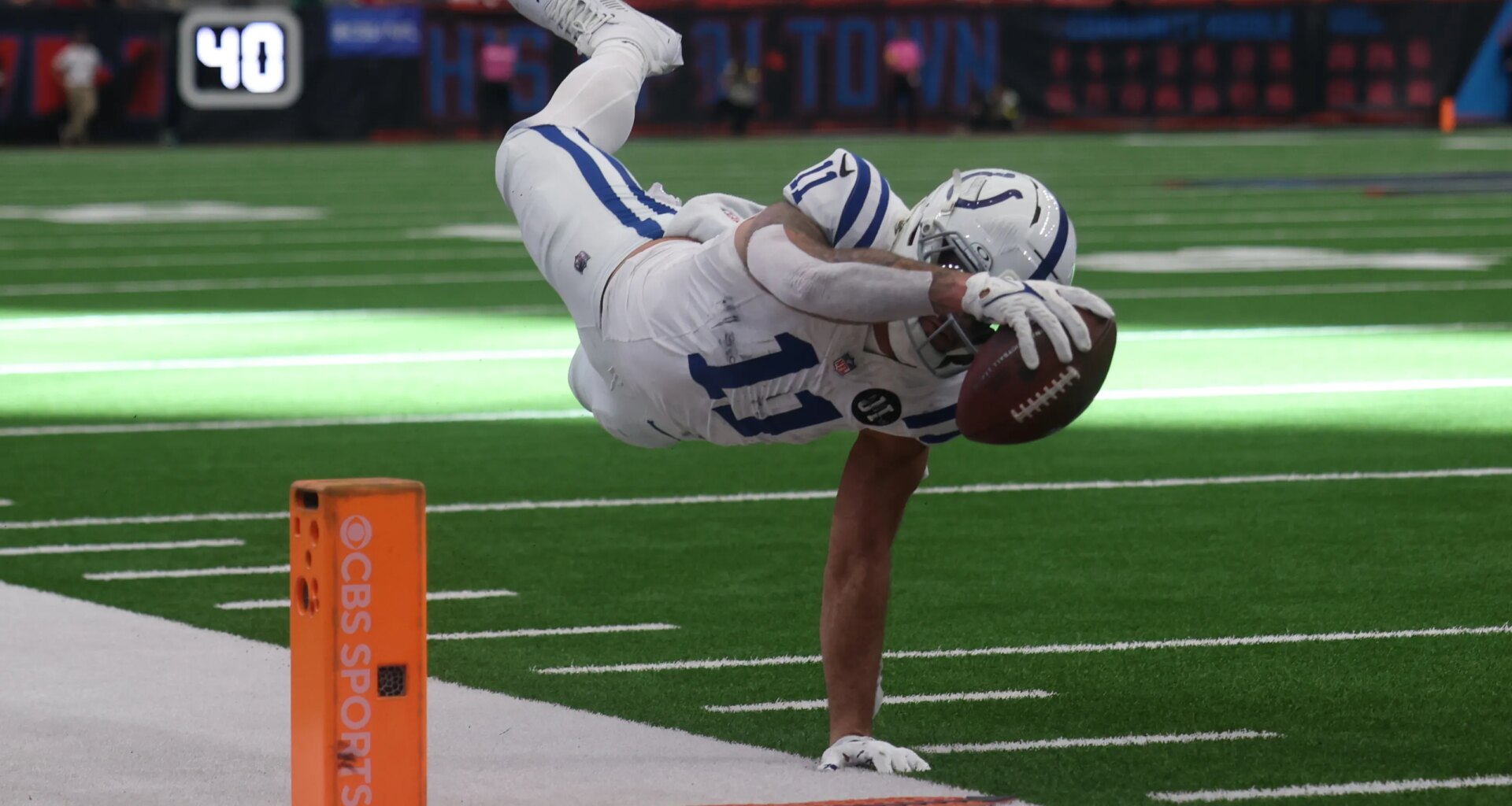 New Steelers wideout has yet to speak to Aaron Rodgers