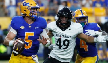 Cincinnati linebacker Jack Dingle meets with Saints