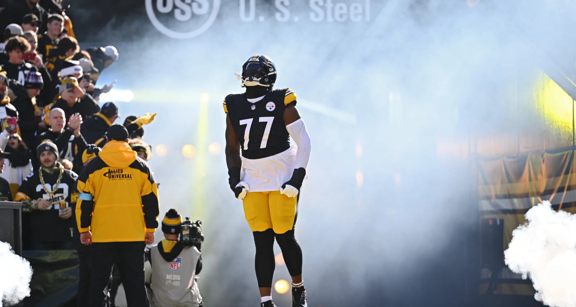 Monroe Freeling compared to former Georgia, current Steelers OT