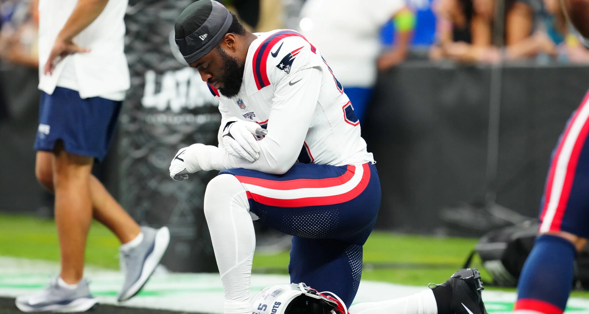 New England chooses standout LB over Josh Uche