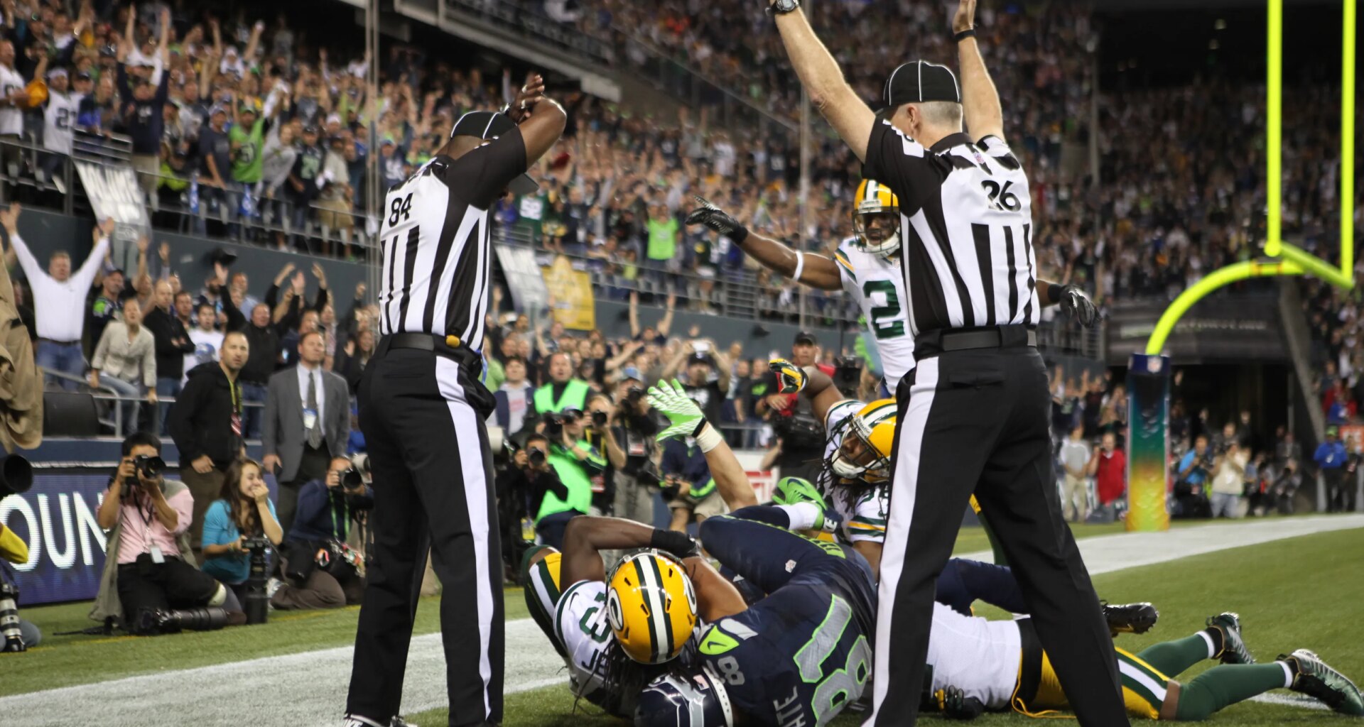 Replacement refs looming for NFL, sparking 2012 'Fail Mary' flashbacks