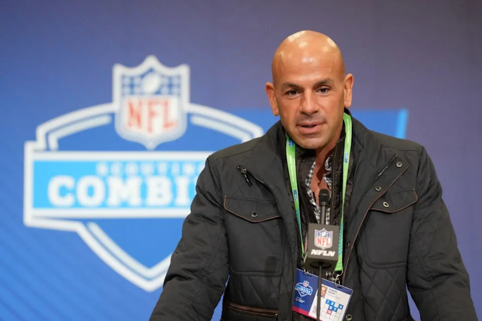 Robert Saleh (Tennessee Titans)