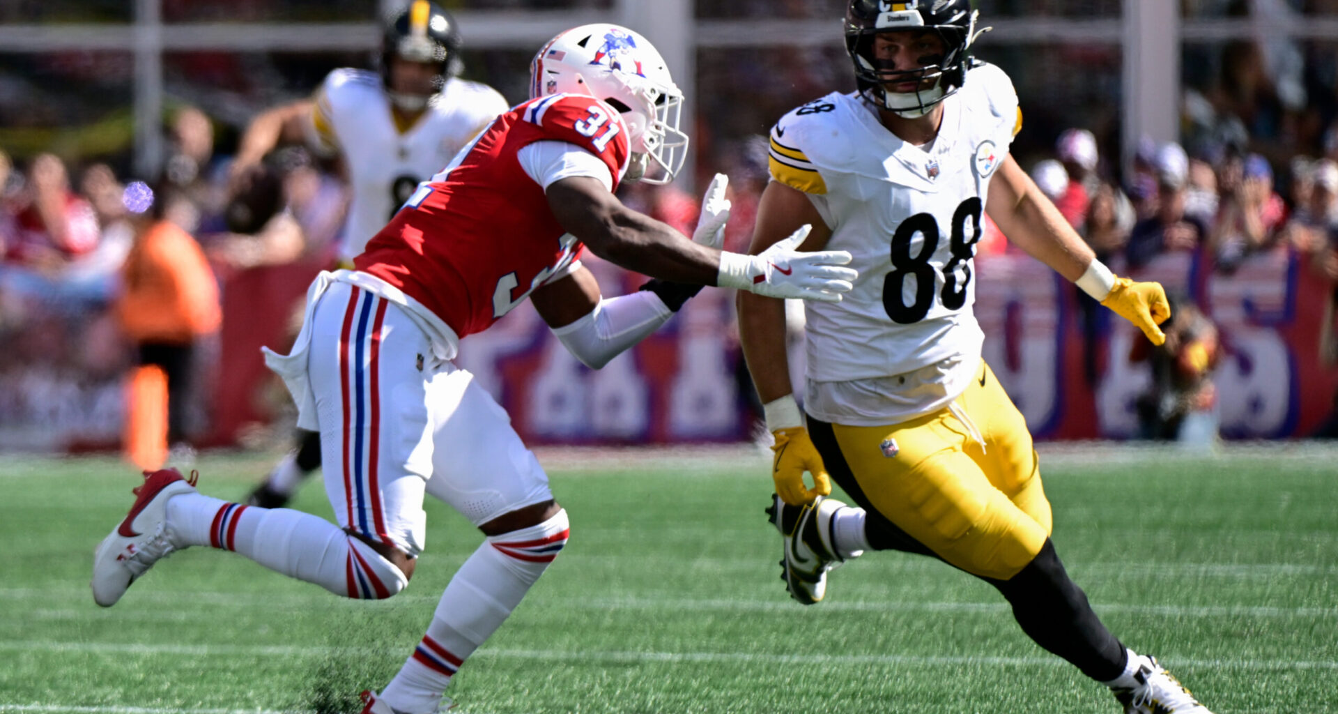 Pat Freiermuth Tabbed as Steelers' Most Valuable Trade Asset