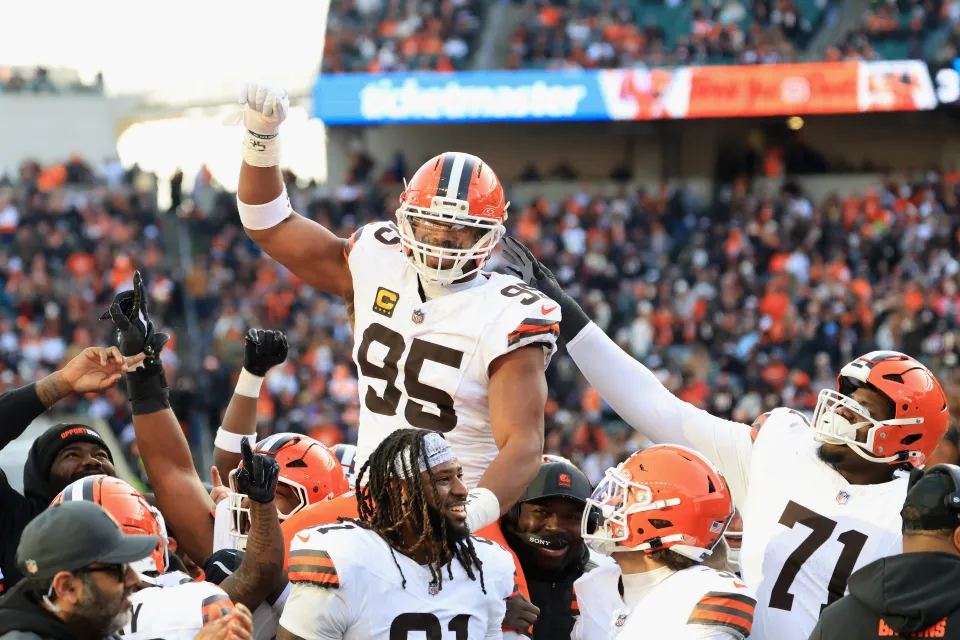 Myles Garrett of the Cleveland Browns celebrates after breaking the NFL single-season sack record during the game against the Cincinnati Bengals at Paycor Stadium on January 04, 2026