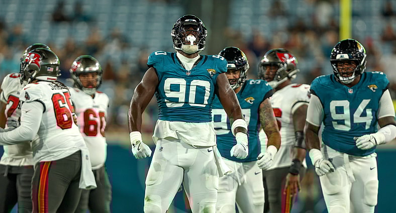 Pittsburgh Steelers DT Esezi Otomewo