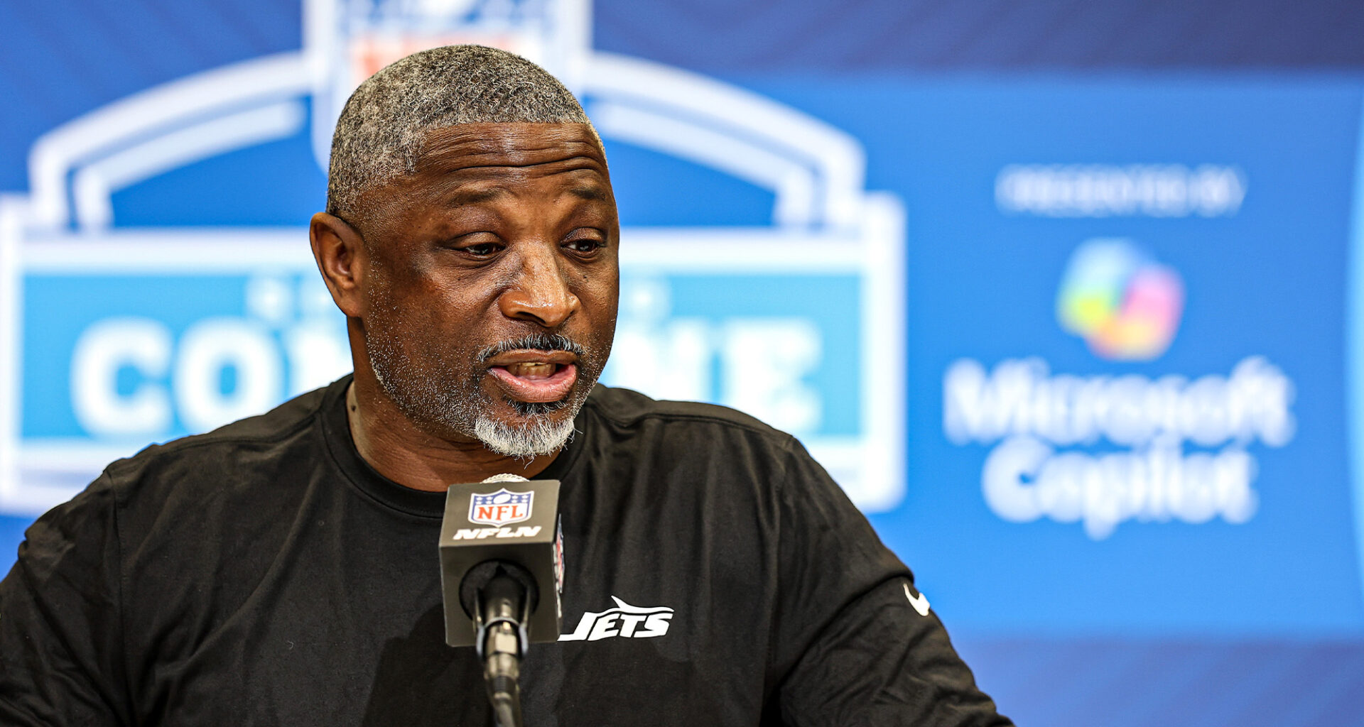 Was this interesting Jets free agency decision the right move?