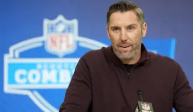 Commanders rumors could lead to signing of Patriots, 49ers or Dolphins free agents image