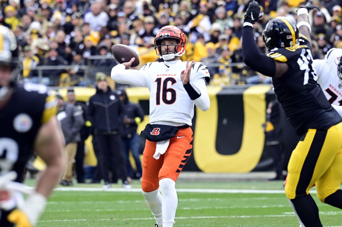 Bengals agree to 1-year deal with backup quarterback Joe Flacco