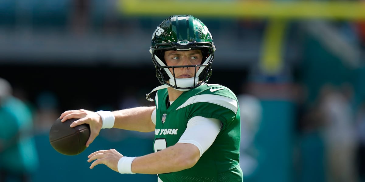 Saints sign QB Zach Wilson