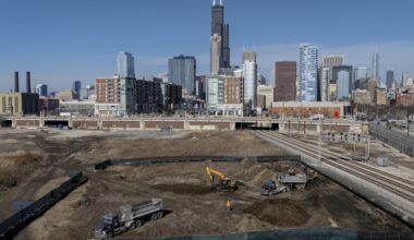 Gov. JB Pritzker, Mayor Brandon Johnson keep up Bears stadium pitches