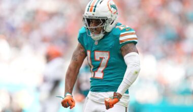 Denver Broncos trade for Miami Dolphins star WR