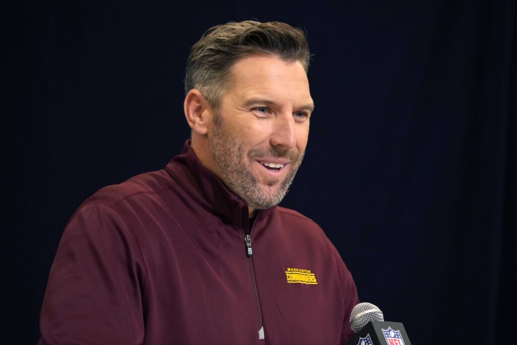 Commanders Josh Simmons