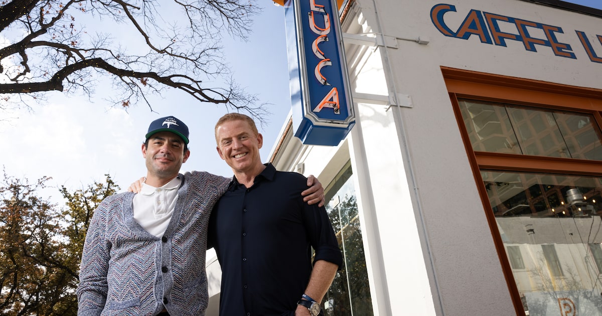 Jason Garrett hosts several Cowboys icons for opening of his new Italian restaurant