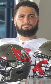 Mike Evans Foundation Stops Local Fundraising Events - JoeBucsFan.com