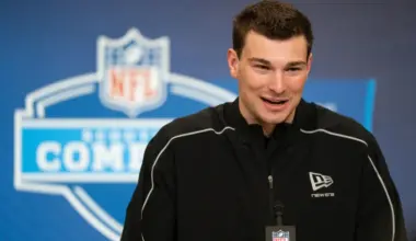 Las Vegas Raiders linked to Miami Dolphins star who put up generational numbers to pair with Fernando Mendoza image