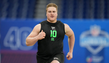 clara-strack-named-naismith-trophy-national-player-of-the-week