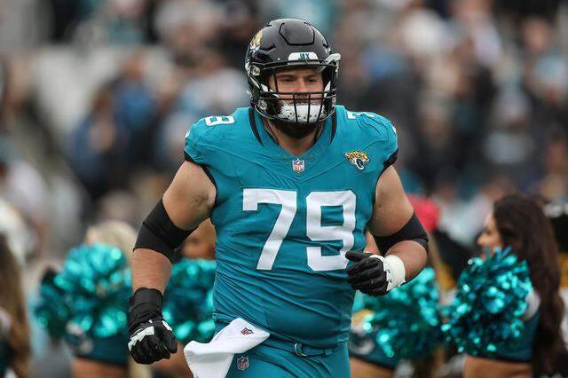Center Luke Fortner, shown here as a member of the Jacksonville Jaguars, is introduced against the San Francisco 49ers during a game at EverBank Field on November 12, 2023 in Jacksonville, Florida. (Photo by Mike Carlson/Getty Images)