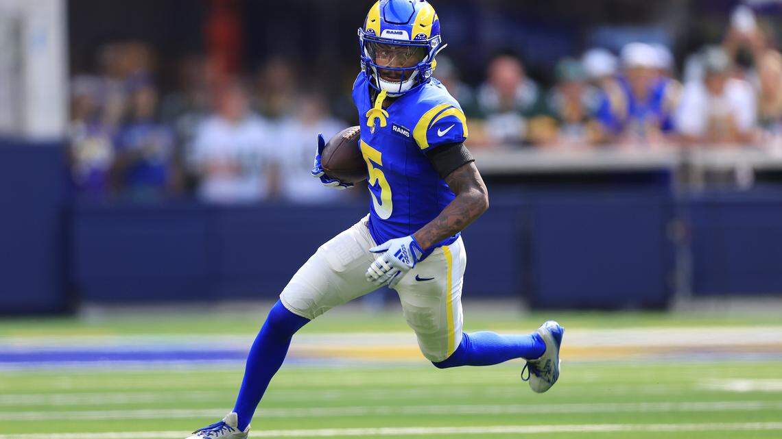 Dolphins add two South Florida natives at cornerback, receiver