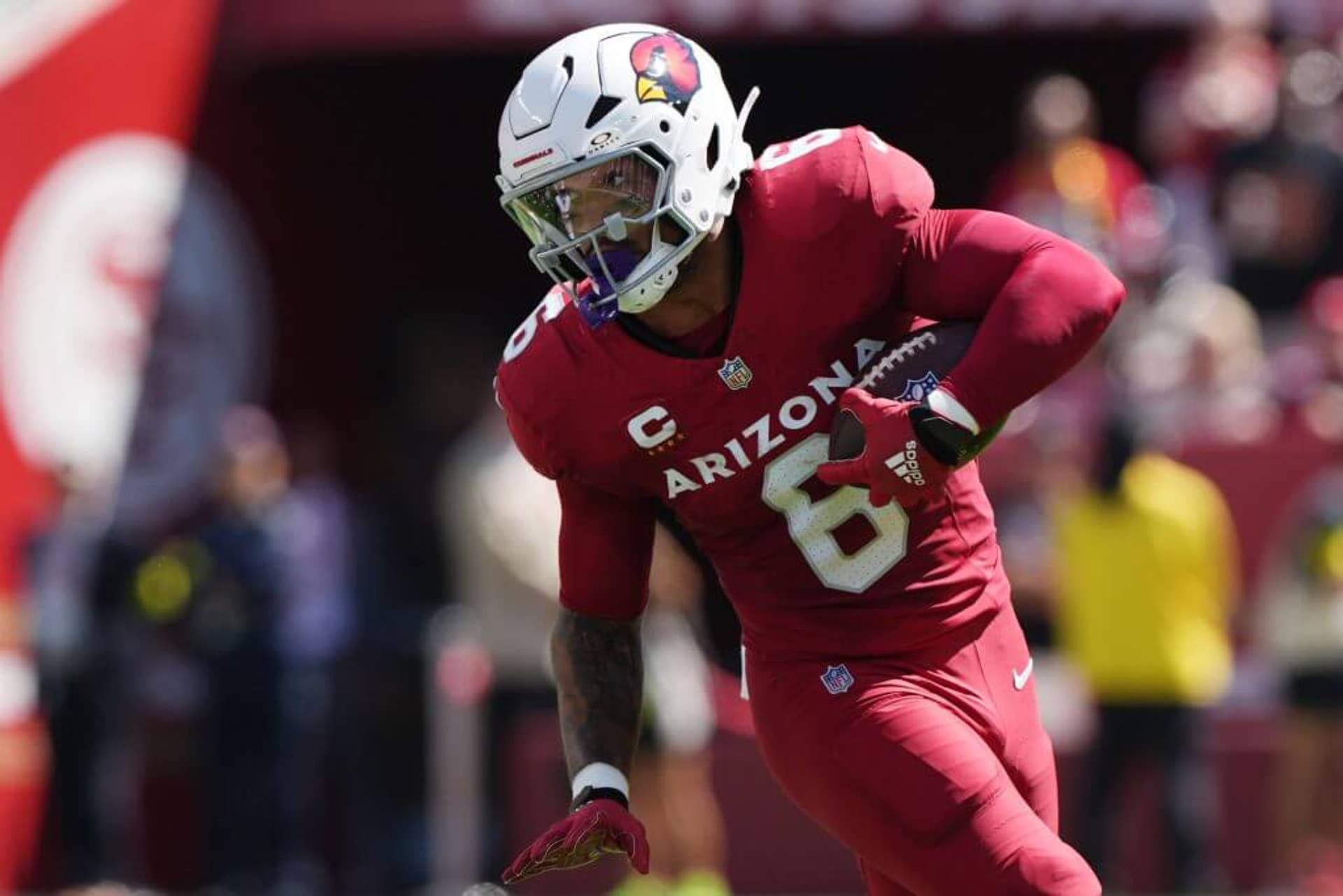 James Conner of the Arizona Cardinals carries the ball against the San Francisco 49ers.