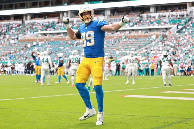 Chargers Cut Former Seahawks Tight End Before 2026 FA