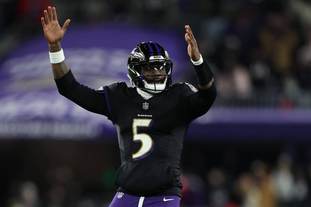 Quarterback Tyler Huntley returning to Ravens on two-year deal: Source