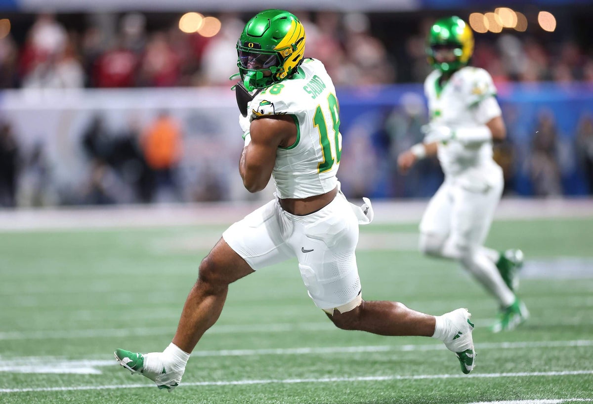 2026 NFL mock draft: Raiders load up after Maxx Crosby trade, Chiefs add dynamic TE